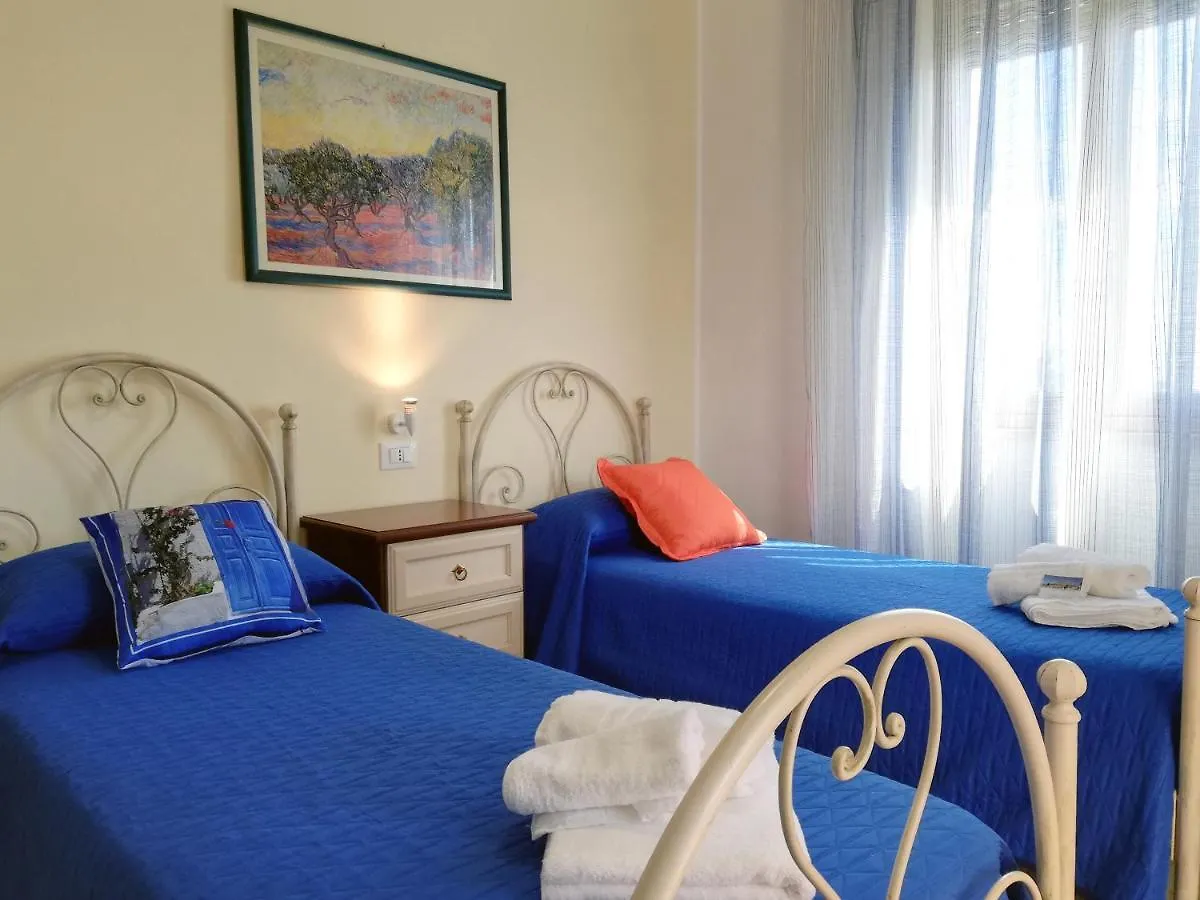 A Due Passi Dal Molino Apartment Valderice 0*,